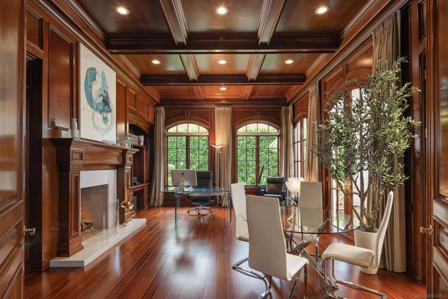 6369 Clubhouse Drive, Rancho Santa Fe, CA 92067