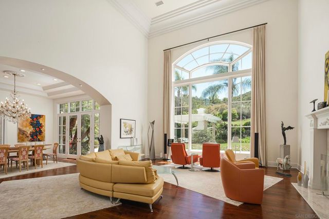 6369 Clubhouse Drive, Rancho Santa Fe, CA 92067