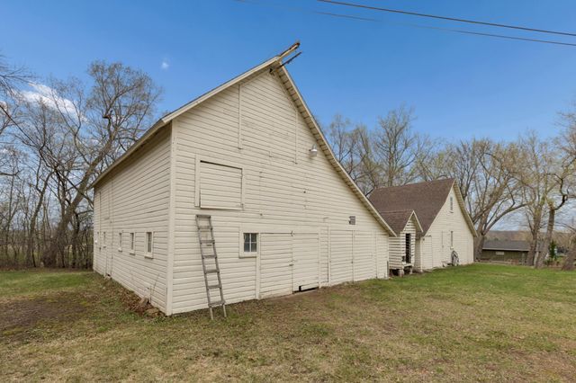 101 Jackson Avenue SW, Watertown, MN 55388