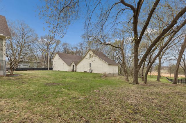 101 Jackson Avenue SW, Watertown, MN 55388