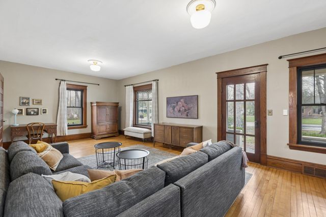 101 Jackson Avenue SW, Watertown, MN 55388