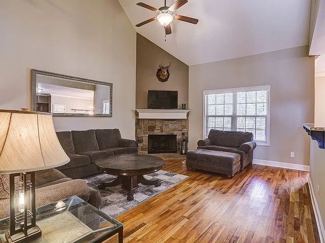 8009 Dave Way, Smyrna, TN 37167