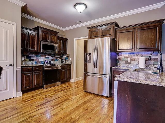 8009 Dave Way, Smyrna, TN 37167