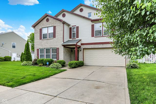 9001 Harrison Run Court, Indianapolis, IN 46256