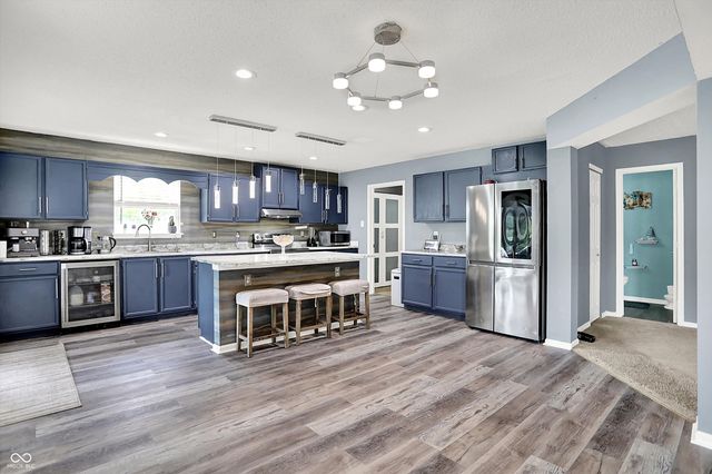 9001 Harrison Run Court, Indianapolis, IN 46256