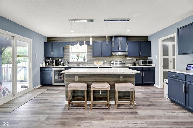 9001 Harrison Run Court, Indianapolis, IN 46256