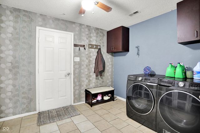 9001 Harrison Run Court, Indianapolis, IN 46256