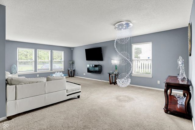 9001 Harrison Run Court, Indianapolis, IN 46256