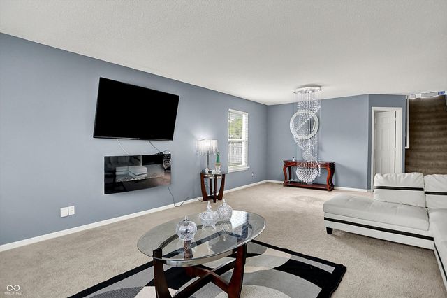 9001 Harrison Run Court, Indianapolis, IN 46256