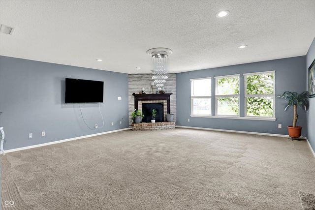 9001 Harrison Run Court, Indianapolis, IN 46256