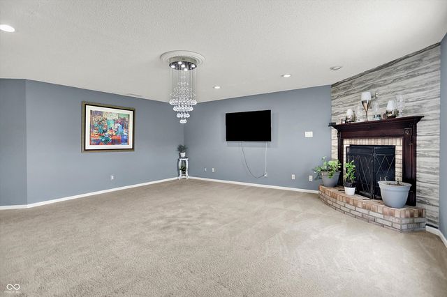 9001 Harrison Run Court, Indianapolis, IN 46256