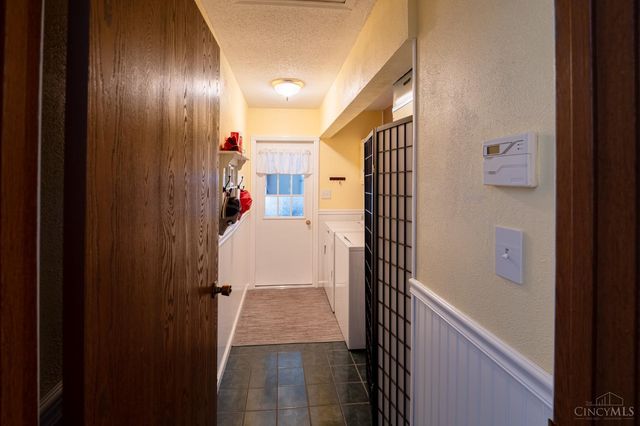 205 Heather Way Street, Middletown, OH 45042