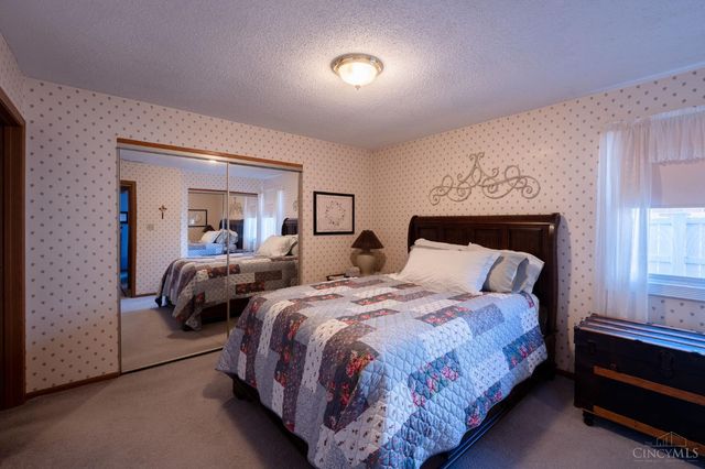 205 Heather Way Street, Middletown, OH 45042