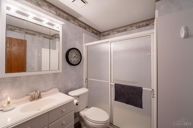 205 Heather Way Street, Middletown, OH 45042