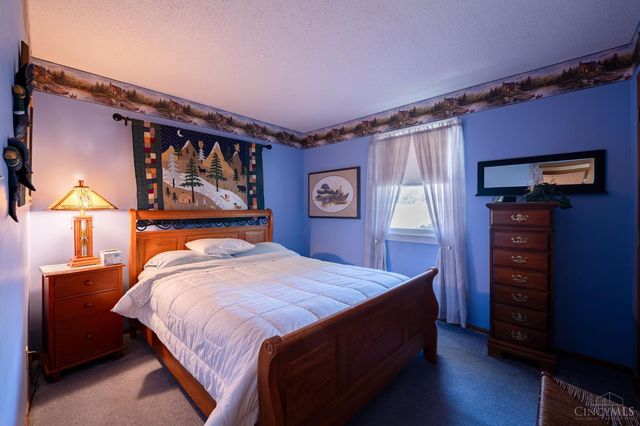 205 Heather Way Street, Middletown, OH 45042