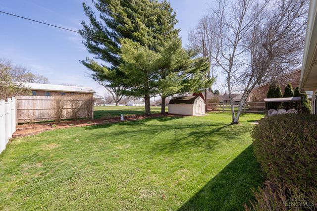 205 Heather Way Street, Middletown, OH 45042