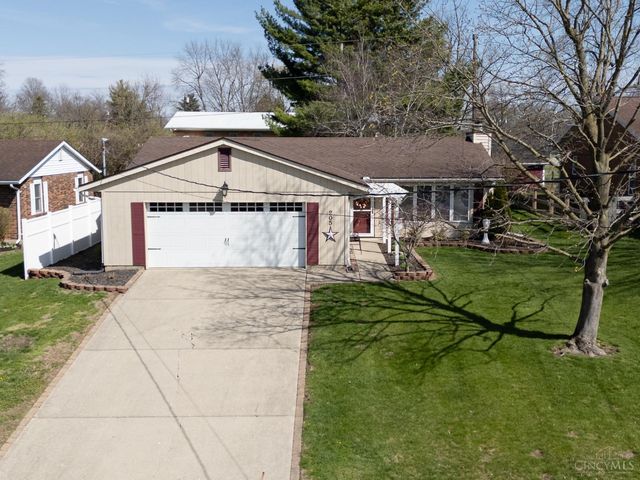 205 Heather Way Street, Middletown, OH 45042