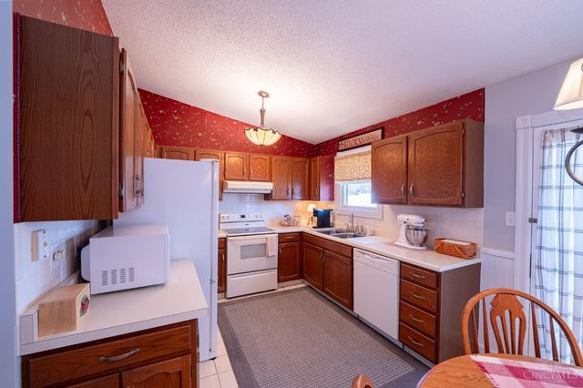 205 Heather Way Street, Middletown, OH 45042