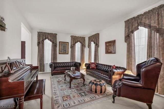 23 Margaret Dr, Franklin Twp., NJ 08873