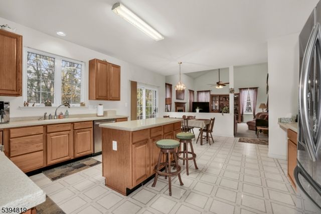 23 Margaret Dr, Franklin Twp., NJ 08873