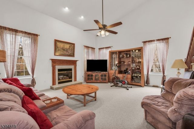 23 Margaret Dr, Franklin Twp., NJ 08873