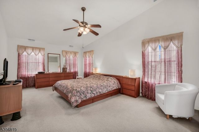 23 Margaret Dr, Franklin Twp., NJ 08873