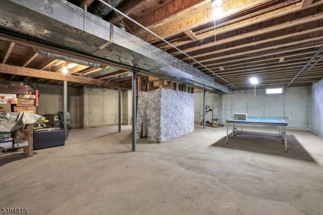 23 Margaret Dr, Franklin Twp., NJ 08873