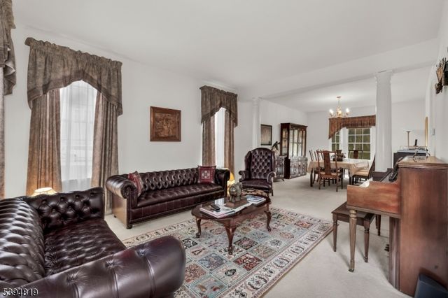 23 Margaret Dr, Franklin Twp., NJ 08873