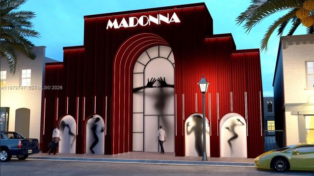 1527 Washington Ave, Miami Beach, FL 33139