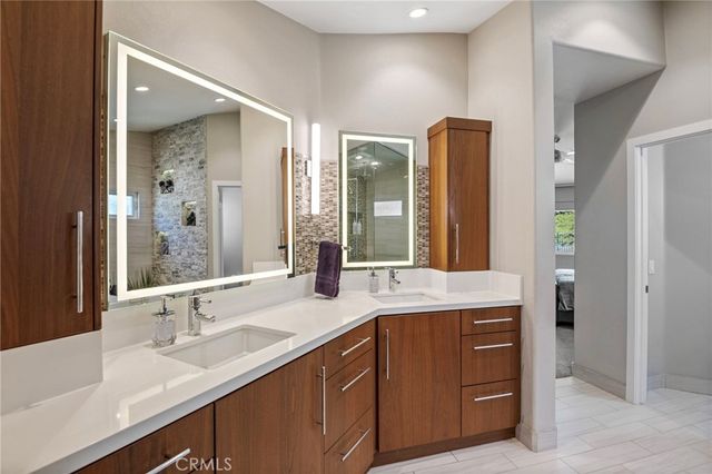 21 Roadrunner Court, Trabuco Canyon, CA 92679