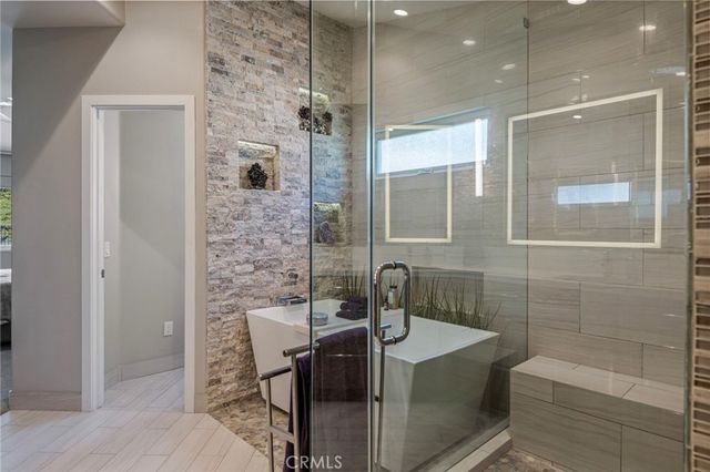 21 Roadrunner Court, Trabuco Canyon, CA 92679