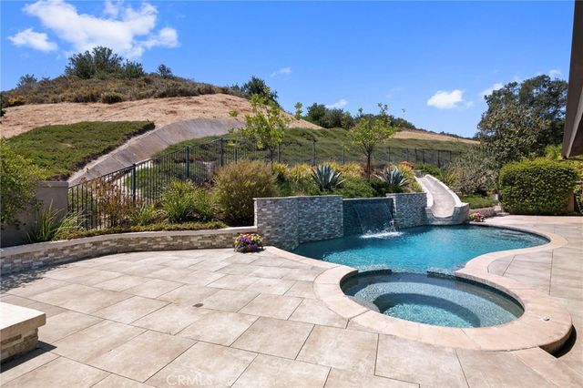 21 Roadrunner Court, Trabuco Canyon, CA 92679