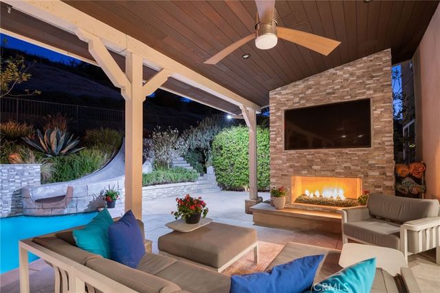 21 Roadrunner Court, Trabuco Canyon, CA 92679
