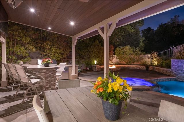 21 Roadrunner Court, Trabuco Canyon, CA 92679