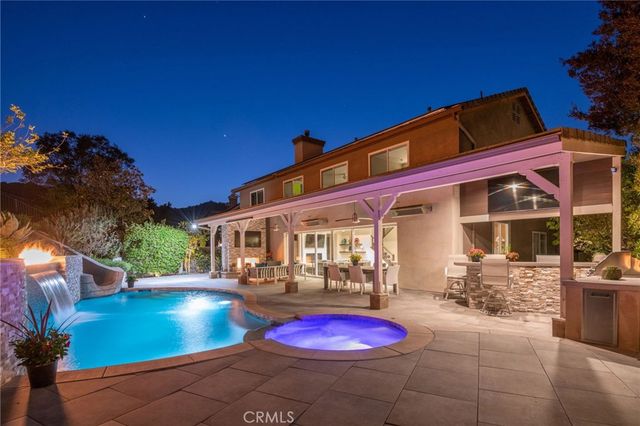 21 Roadrunner Court, Trabuco Canyon, CA 92679