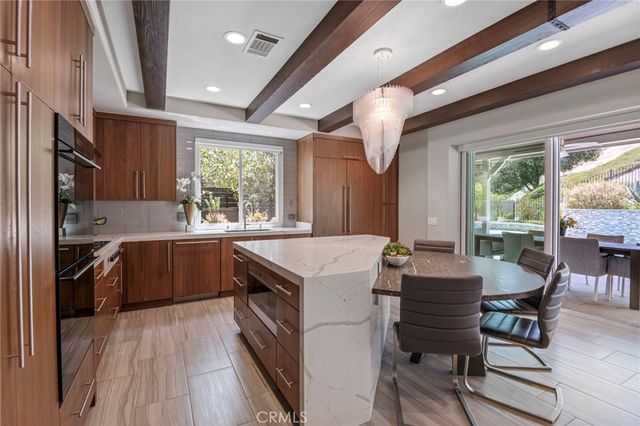 21 Roadrunner Court, Trabuco Canyon, CA 92679