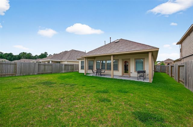 17493 Rosewood Manor Lane, New Caney, TX 77357
