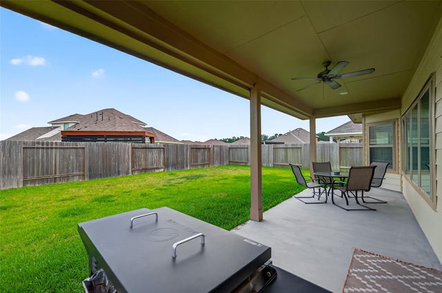 17493 Rosewood Manor Lane, New Caney, TX 77357