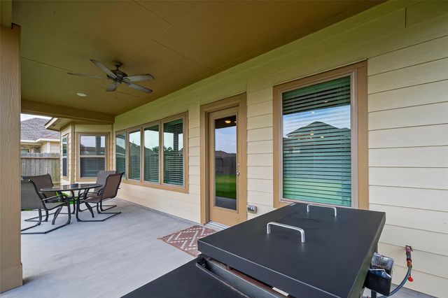 17493 Rosewood Manor Lane, New Caney, TX 77357