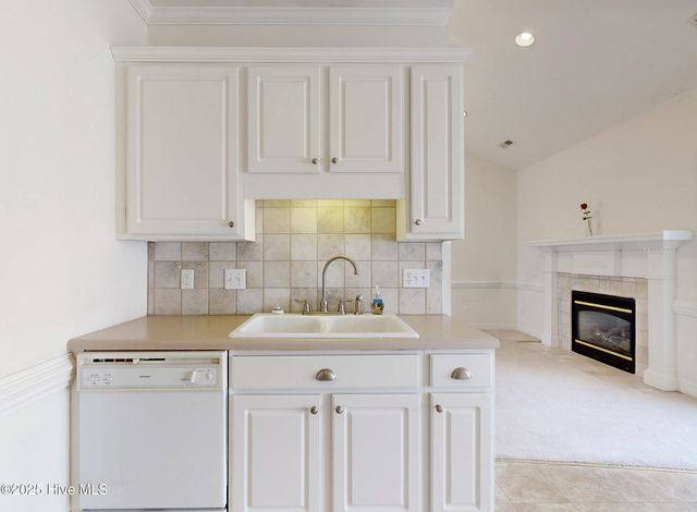 4029 Brookstone Drive, Winterville, NC 28590