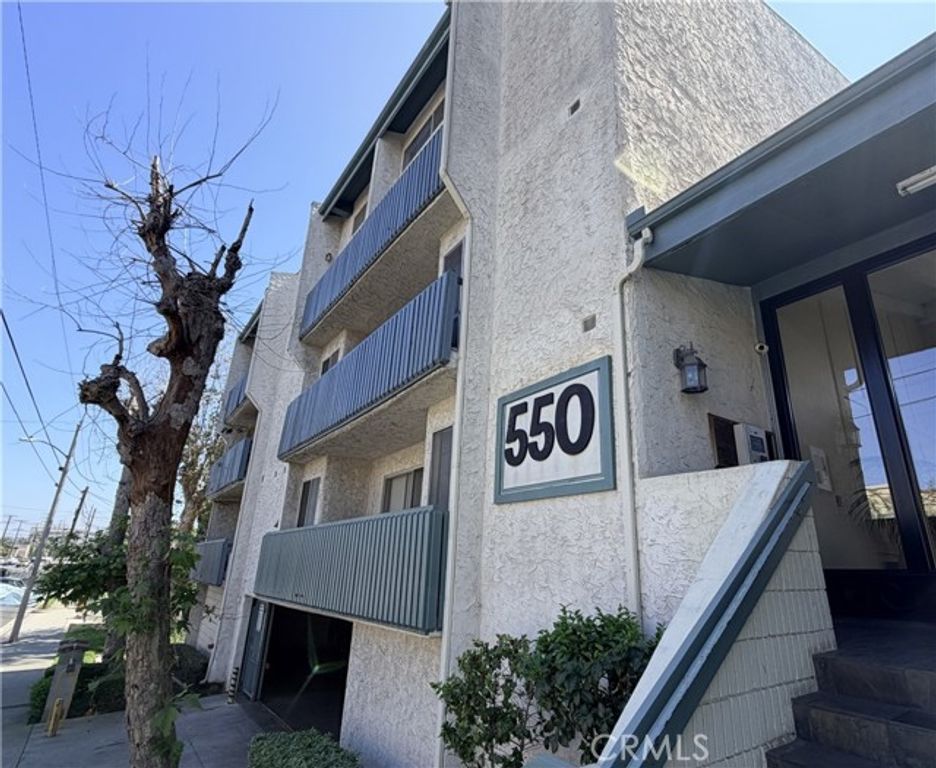 550 W Regent Street 137, Inglewood, CA 90301