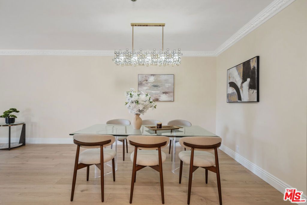 9249 Burton Way 302, Beverly Hills, CA 90210 — photo 4