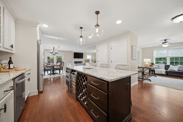 6 Bard St, Haverhill, MA 01835