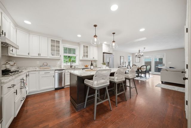 6 Bard St, Haverhill, MA 01835