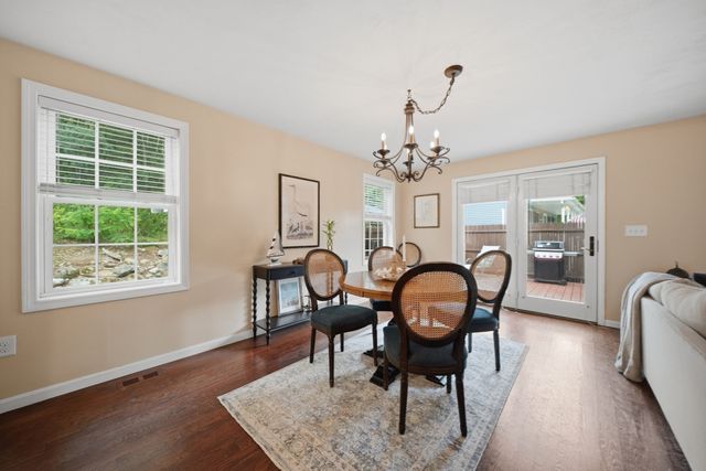 6 Bard St, Haverhill, MA 01835