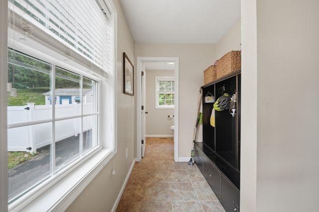 6 Bard St, Haverhill, MA 01835