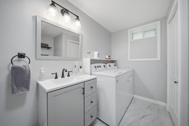 6 Bard St, Haverhill, MA 01835