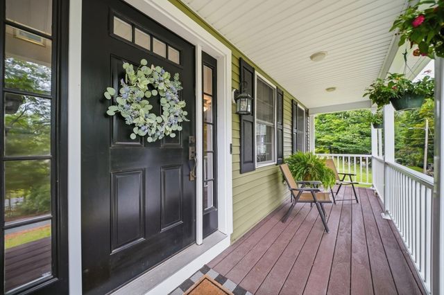 6 Bard St, Haverhill, MA 01835