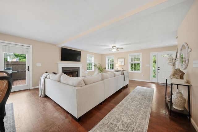 6 Bard St, Haverhill, MA 01835