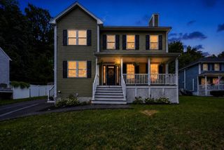 6 Bard St, Haverhill, MA 01835